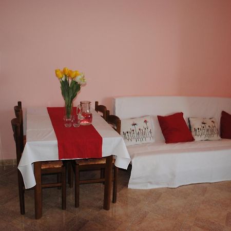 Apartment Mime Мимице Екстериор снимка