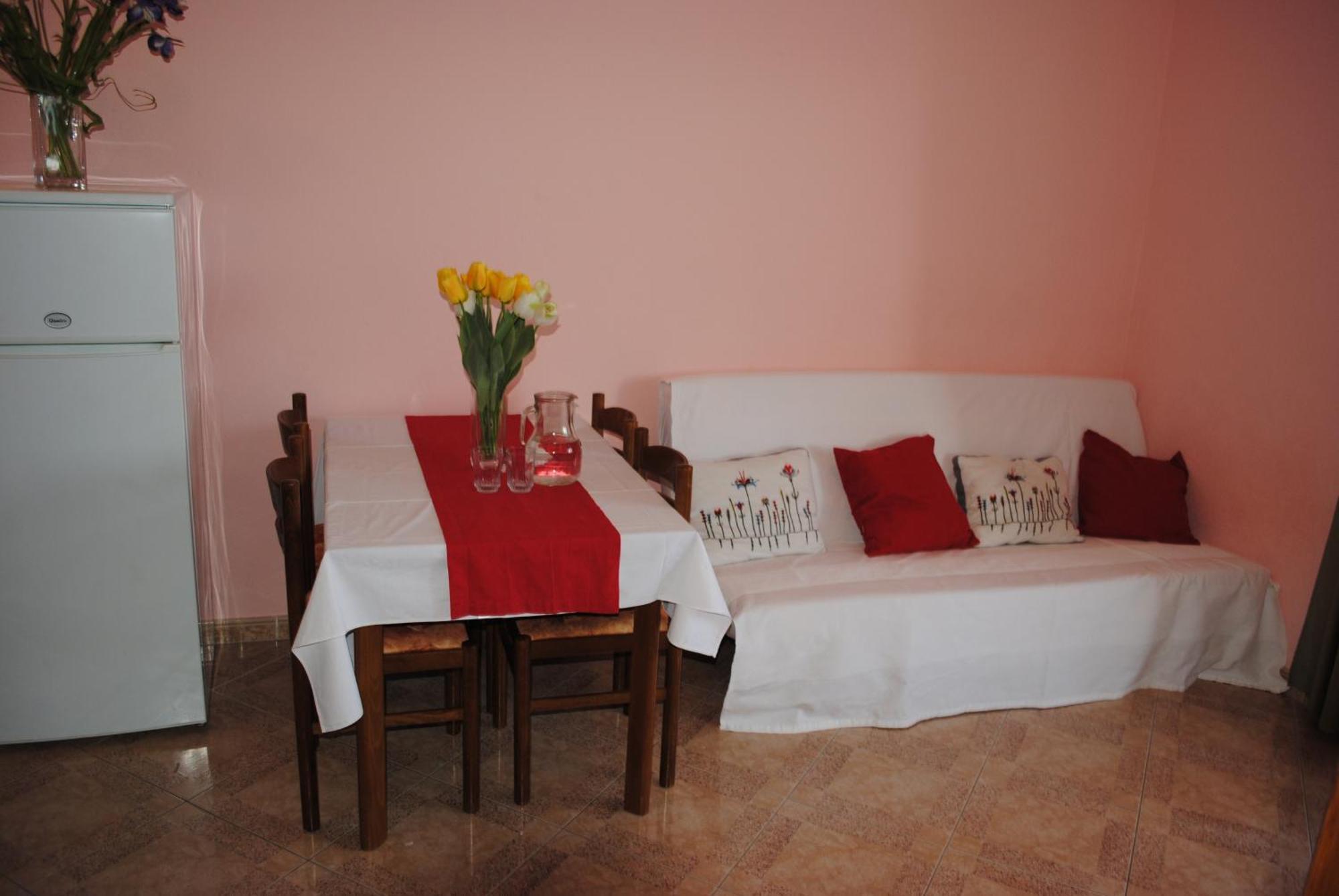 Apartment Mime Мимице Екстериор снимка